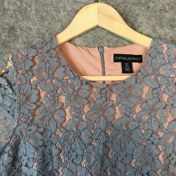 Cynthia Rowley Blouse Top 2 XS Lace Shell Dusty Blue Floral Cap Sleeve Career - Picture 5 of 13